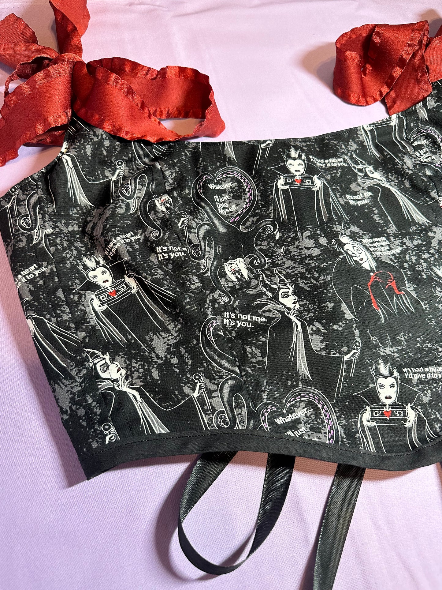 Pretty in black 😈